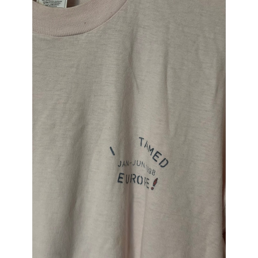 Vintage 1998 I Tamed Europe Map T-Shirt XL Pink Fruit of the Loom  90s Travel - Picture 4 of 7